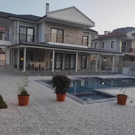 Ertunc - Kaliteli Tatilin Adresi Вилла *